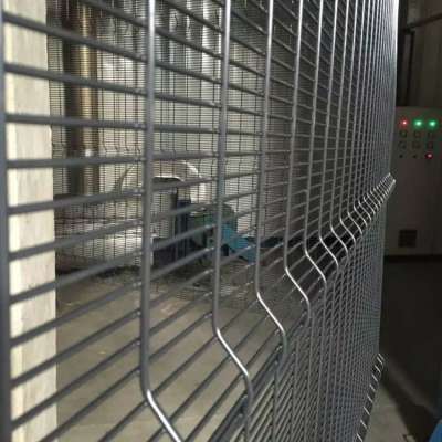 factory direct wholesale high security anti-climb 358 wire mesh fence with scientific production procedure