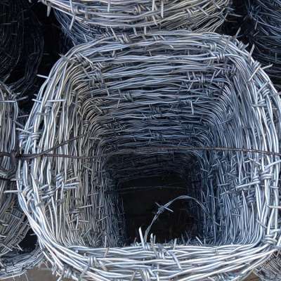 cheap price 2mm 2.5mm galvanize barbed wire