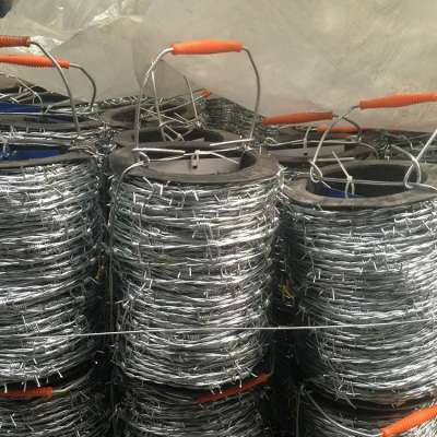 high quality hot dip galvanized barbed wire 2.0mm*2.0mm low price factory